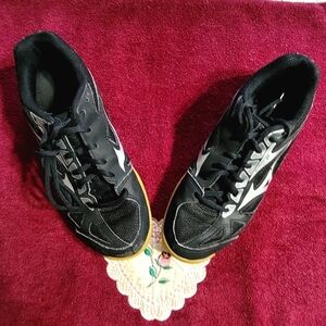 Mizuno Women's Wave Cyclone 2 Volleyball Shoe Black/silver Size 9